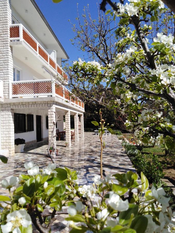 Milijana Apartments Rab ราบ ภายนอก รูปภาพ
